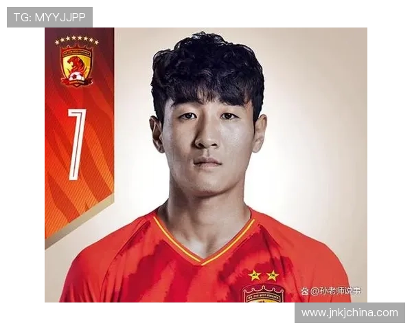 中国男足新星闪耀国际赛场展现强劲实力引发球迷热烈讨论