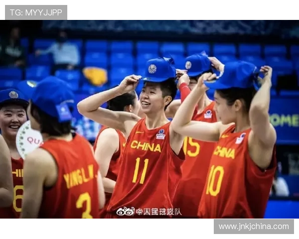 中国篮球队战胜澳大利亚晋级世界杯四强 小伙们顽强拼搏赢得历史性胜利