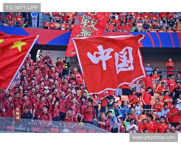 中国足球队备战世预赛新阶段 李铁喊话球员全力以赴争取胜利