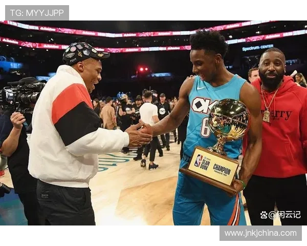 最新体育新闻：巨星交易风波引发球迷热议