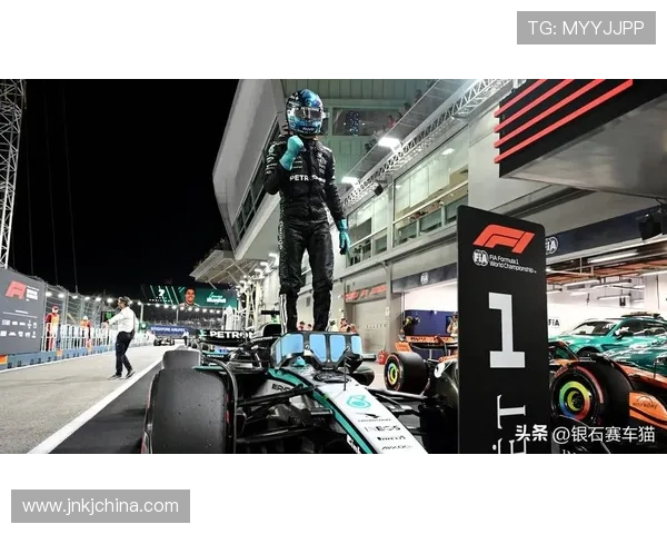 新赛季F1风云再起多支车队升级引发冠军格局变数车手竞争白热化赛历调整受关注