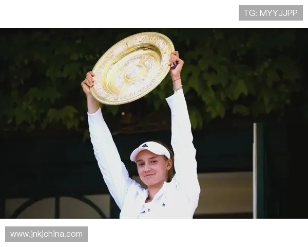 网球大满贯赛季迎来新星崛起 多项纪录刷新引发热议