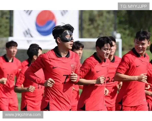 足球世界杯预选赛精彩纷呈 多国劲旅争夺晋级名额 各队表现引人注目